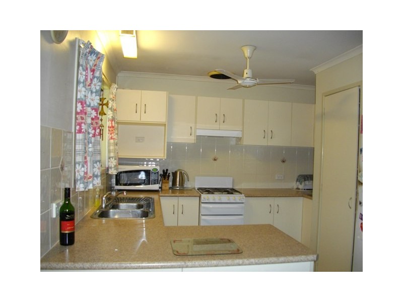 6 Mary Street, Walkerston QLD 4751