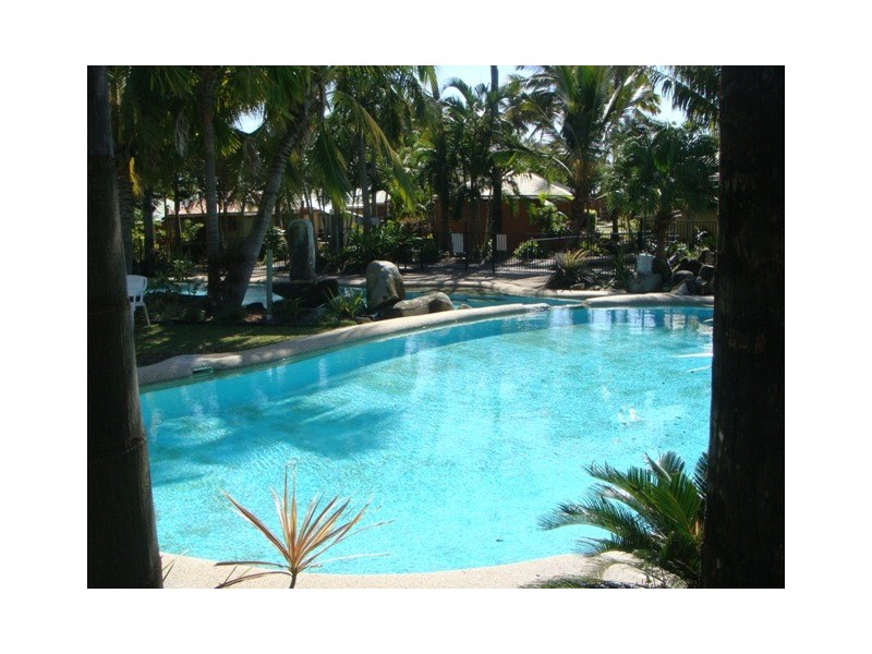 6/12 Homestead Bay Avenue, Bucasia QLD 4750