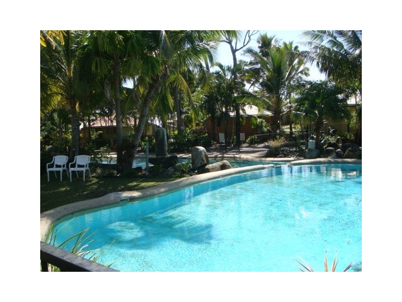 6/12 Homestead Bay Avenue, Bucasia QLD 4750