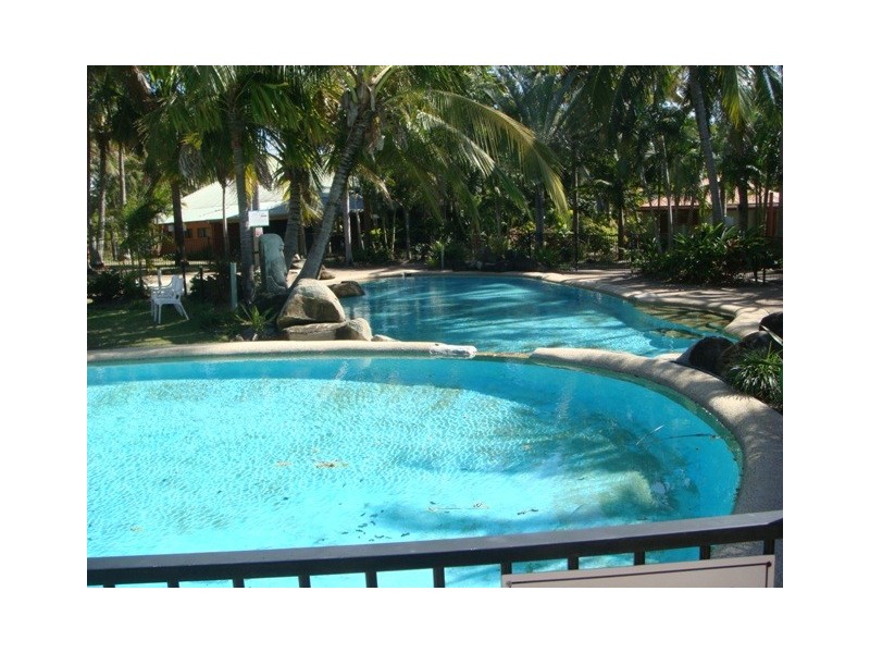 6/12 Homestead Bay Avenue, Bucasia QLD 4750