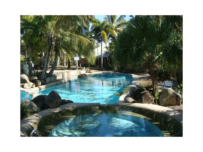 6/12 Homestead Bay Avenue, Bucasia QLD 4750