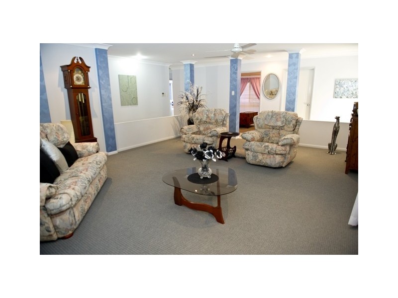 10 Cutfield Street, Glenella QLD 4740