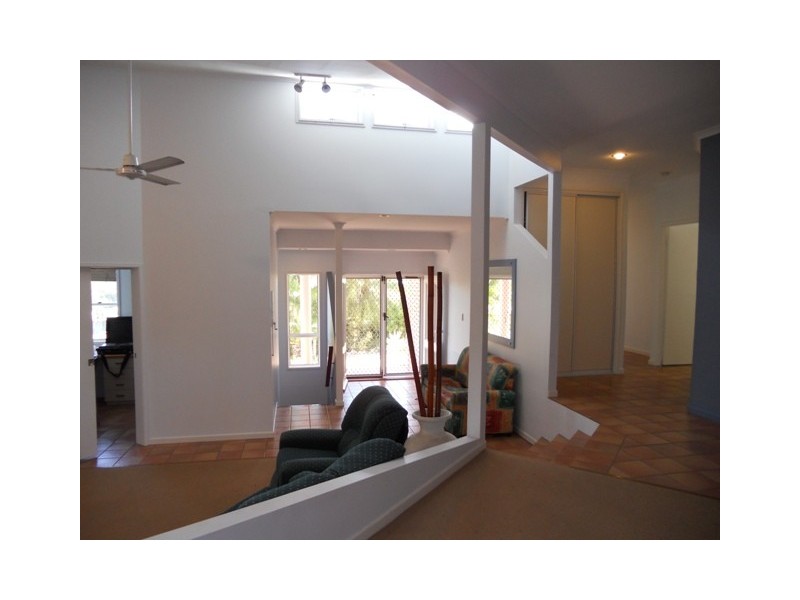 10 Lyn Court, Beaconsfield QLD 4740