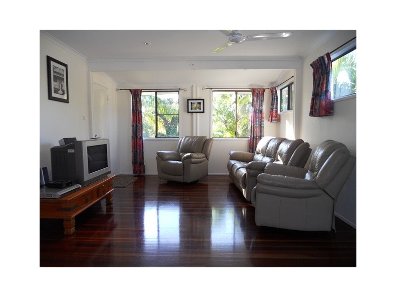 25 Carbeen Street, Andergrove QLD 4740