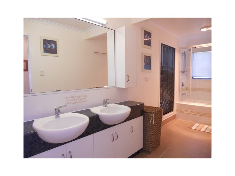 25 Carbeen Street, Andergrove QLD 4740