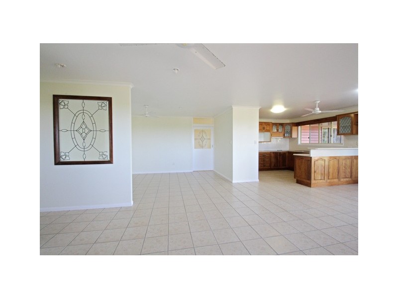 42 Cavanagh Drive, Blacks Beach QLD 4740