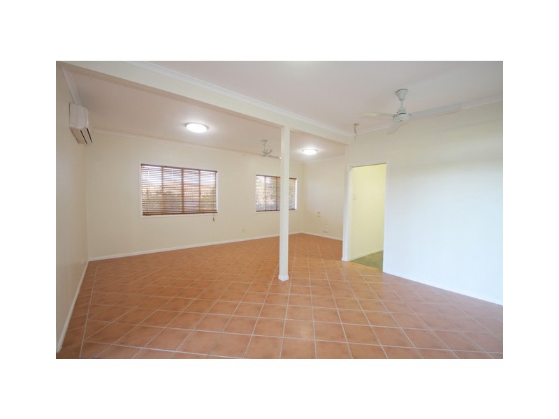 42 Cavanagh Drive, Blacks Beach QLD 4740