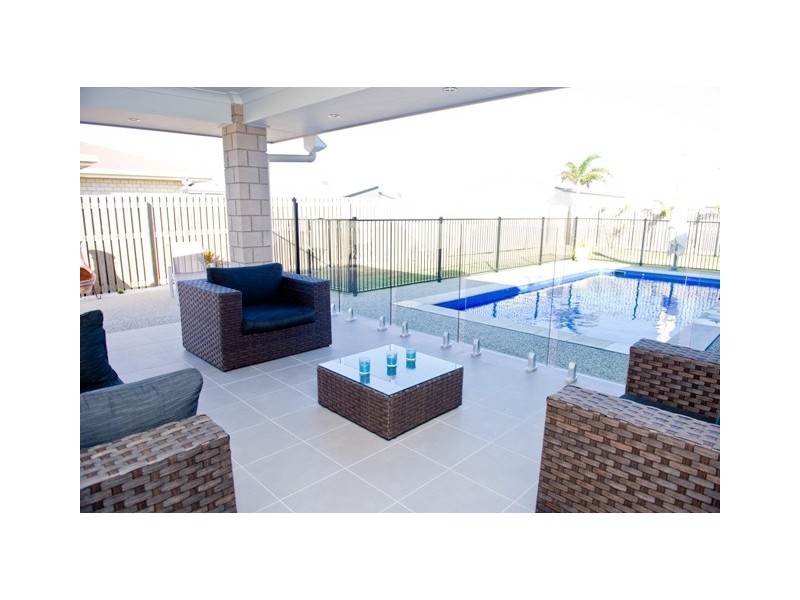 13 Stone Drive, Shoal Point QLD 4750