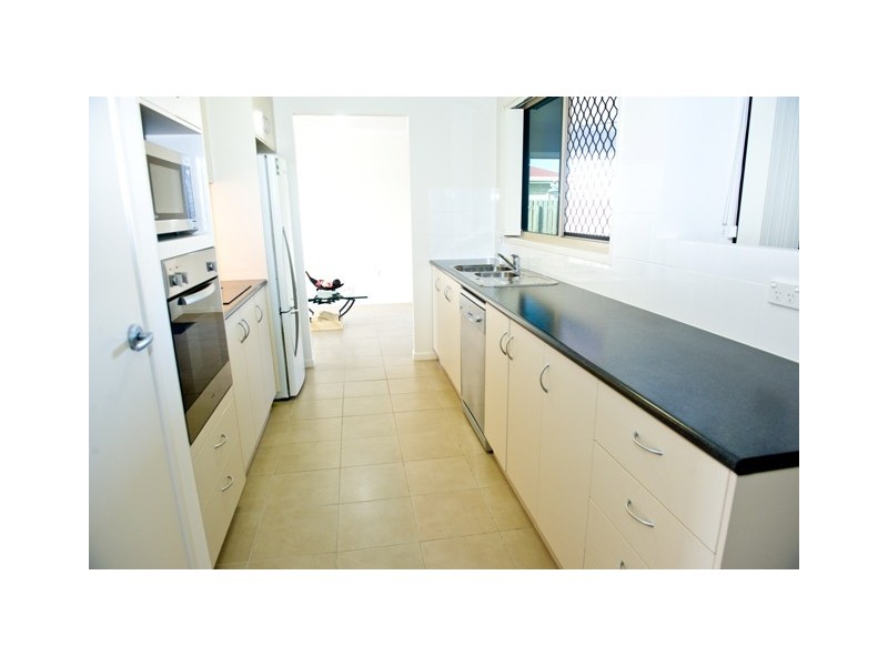 13 Stone Drive, Shoal Point QLD 4750