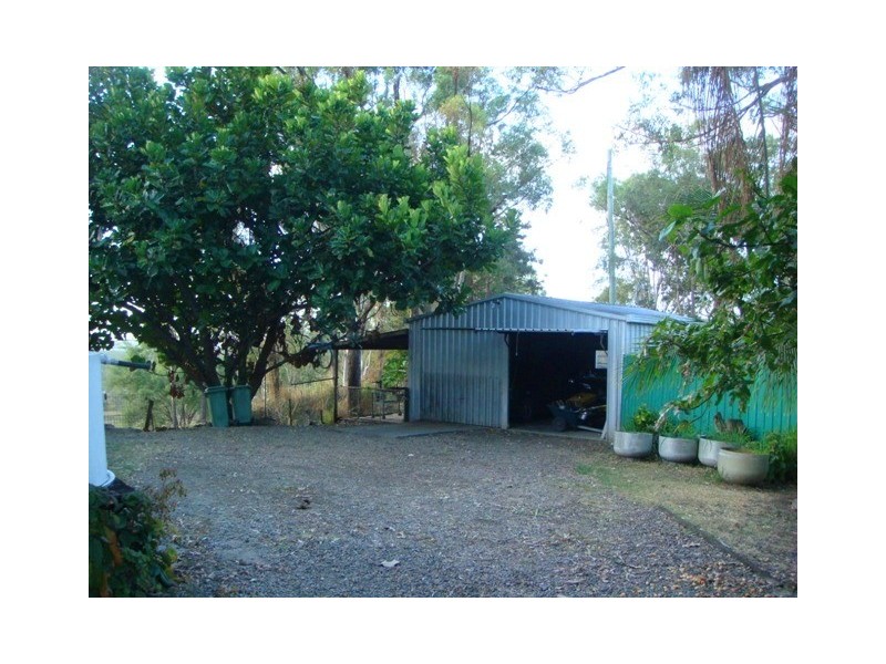 21 Shackleton Road, Oakenden QLD 4741