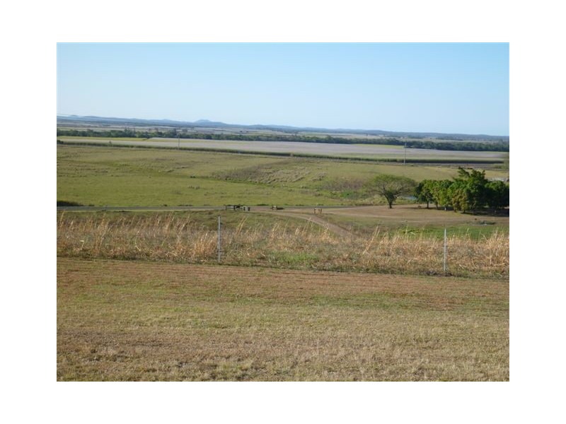 131 Smart Road, Koumala QLD 4738