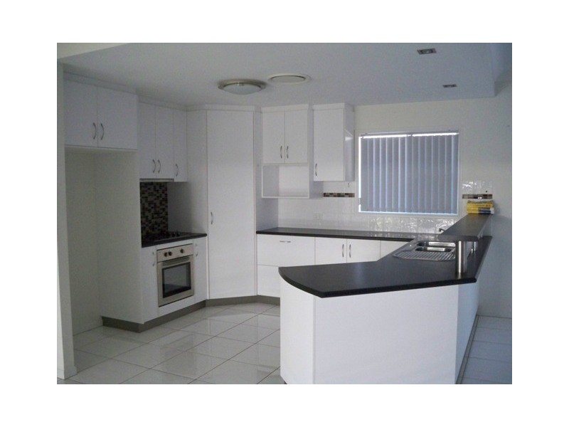 24 Malone Drive, Andergrove QLD 4740