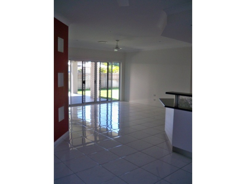 24 Malone Drive, Andergrove QLD 4740
