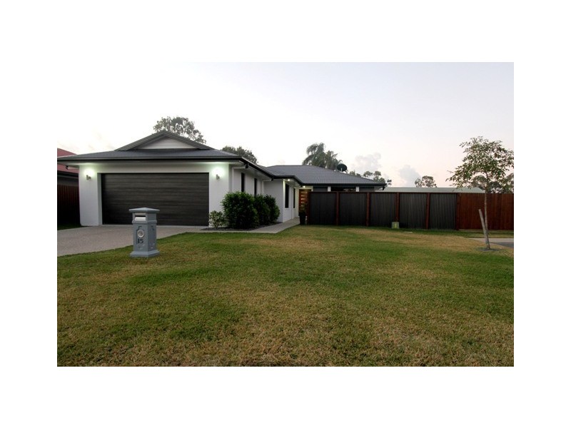 15 Song Close, Andergrove QLD 4740