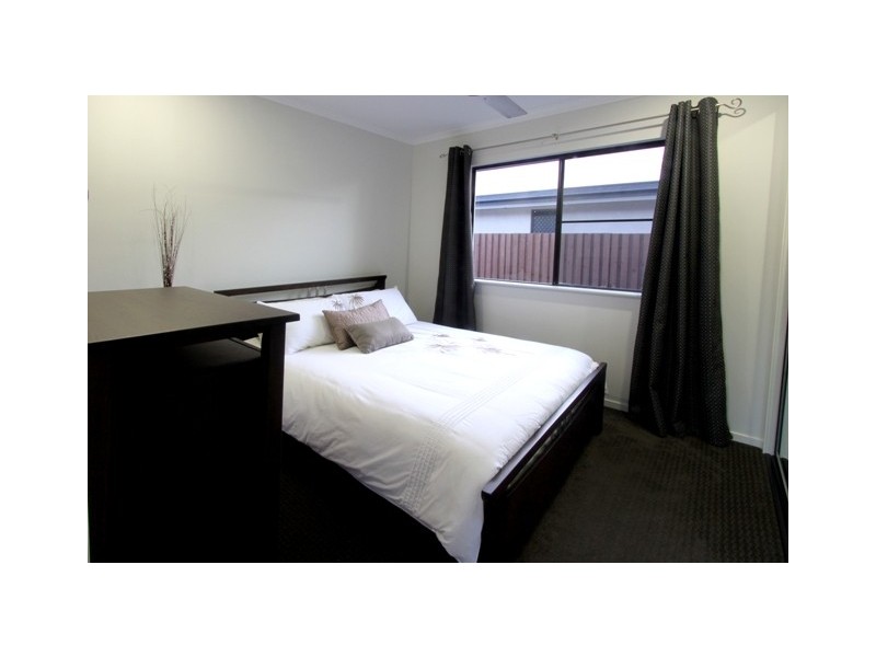 15 Song Close, Andergrove QLD 4740