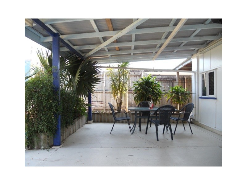 6 McKinley Street, North Mackay QLD 4740