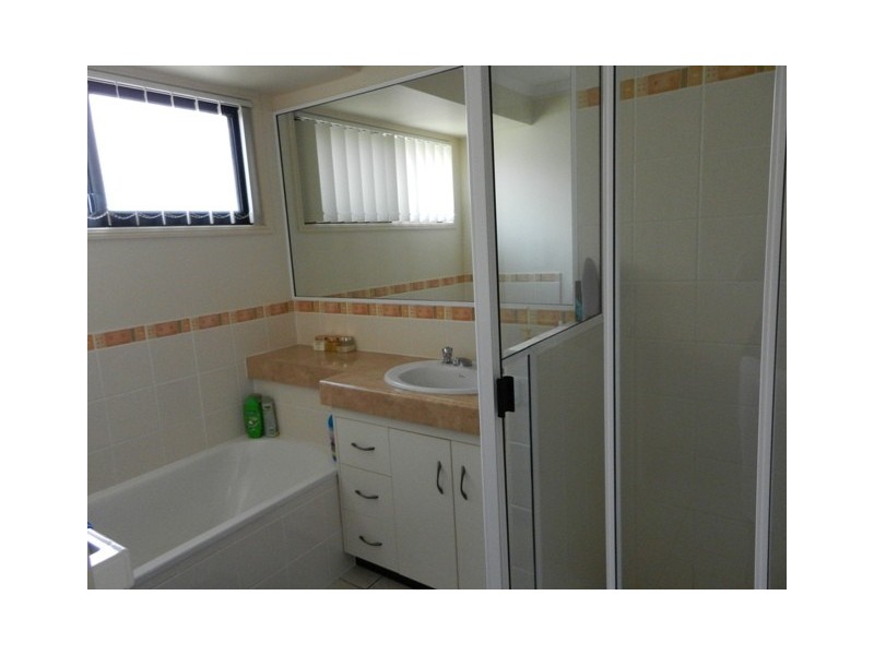 15 Collins Court, Eimeo QLD 4740