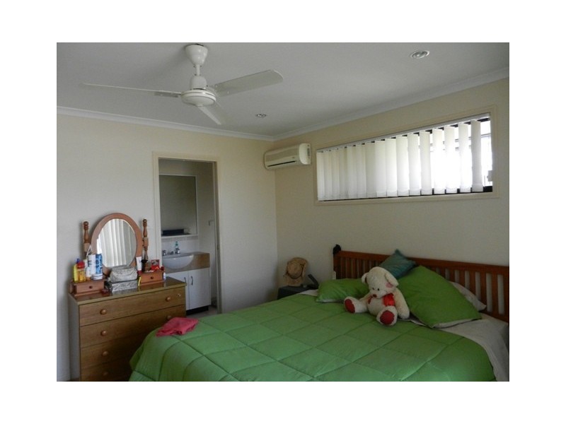 15 Collins Court, Eimeo QLD 4740