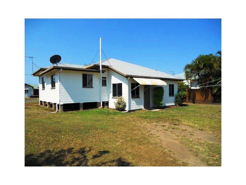 15 Keith Hamilton Street, West Mackay QLD 4740