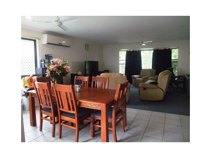 8 Salmon  Court, Andergrove QLD 4740