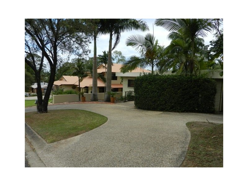 25 Annie Wood Avenue, Mount Pleasant QLD 4740