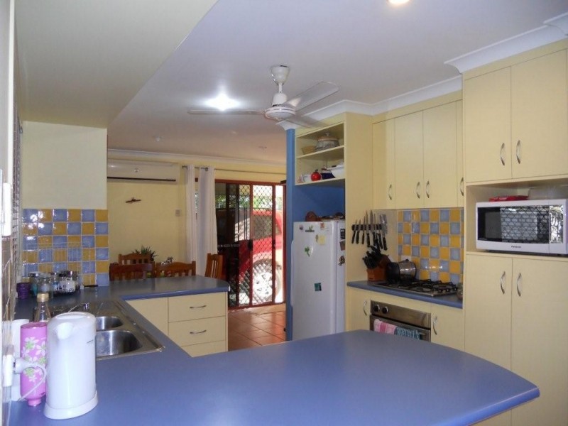9 Culloden Place, Beaconsfield QLD 4740