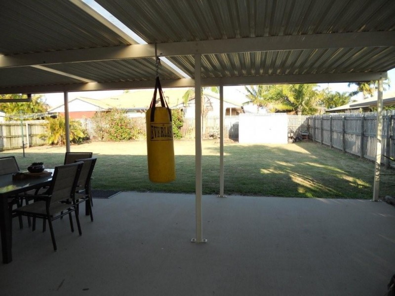 9 Culloden Place, Beaconsfield QLD 4740