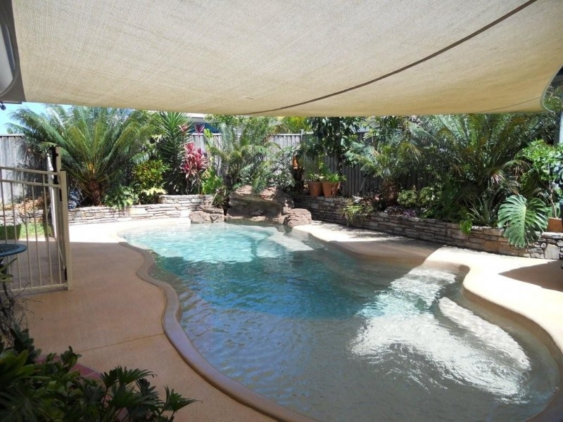 17 Mussett Court, Glenella QLD 4740