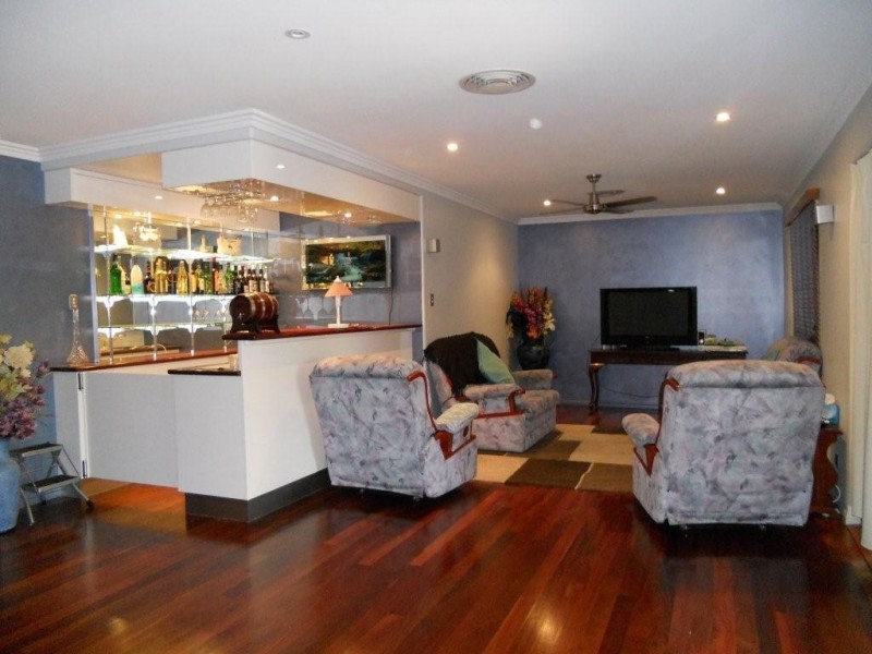 17 Mussett Court, Glenella QLD 4740