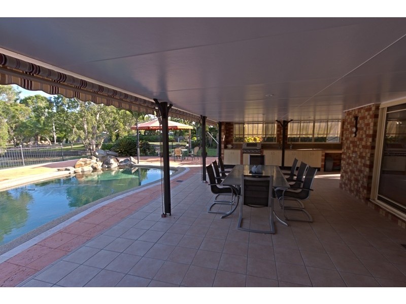 18 Renae Street, Andergrove QLD 4740