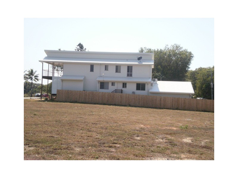 17 Slade Esplanade, Slade Point QLD 4740