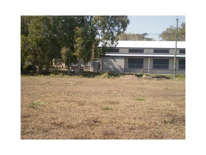 19 Slade Esplanade, Slade Point QLD 4740