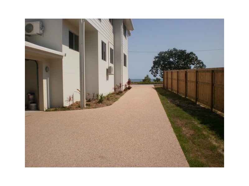 25 Slade Esplanade, Slade Point QLD 4740