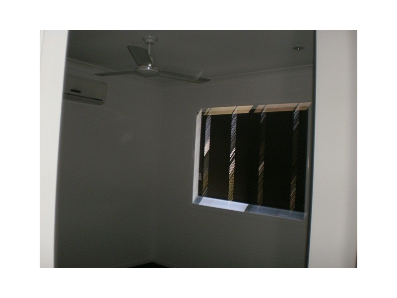 25 Slade Esplanade, Slade Point QLD 4740