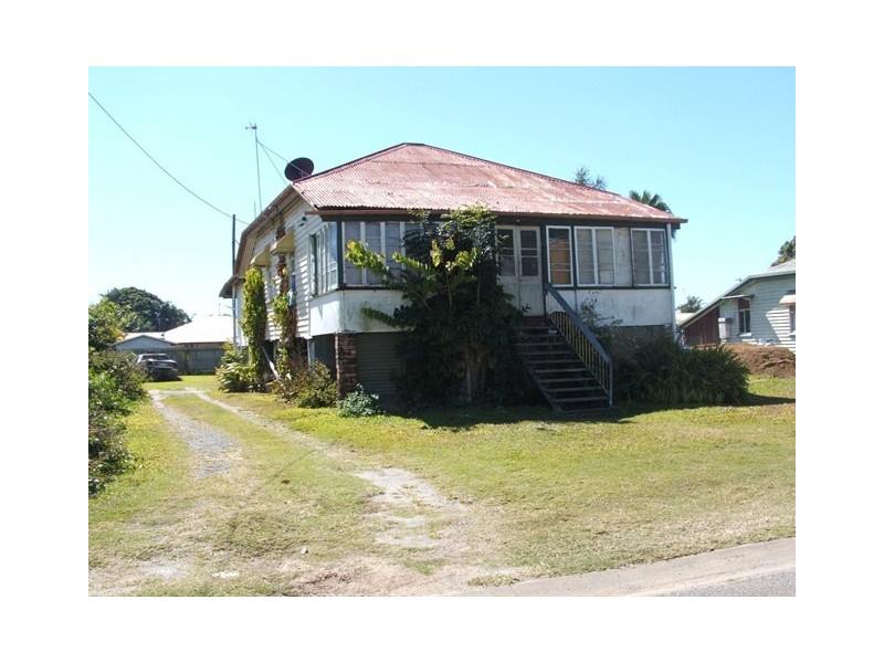 42 Mary Street, West Mackay QLD 4740