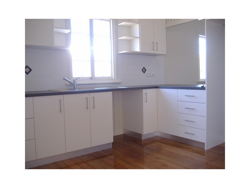 4 Turner Street, Mackay QLD 4740