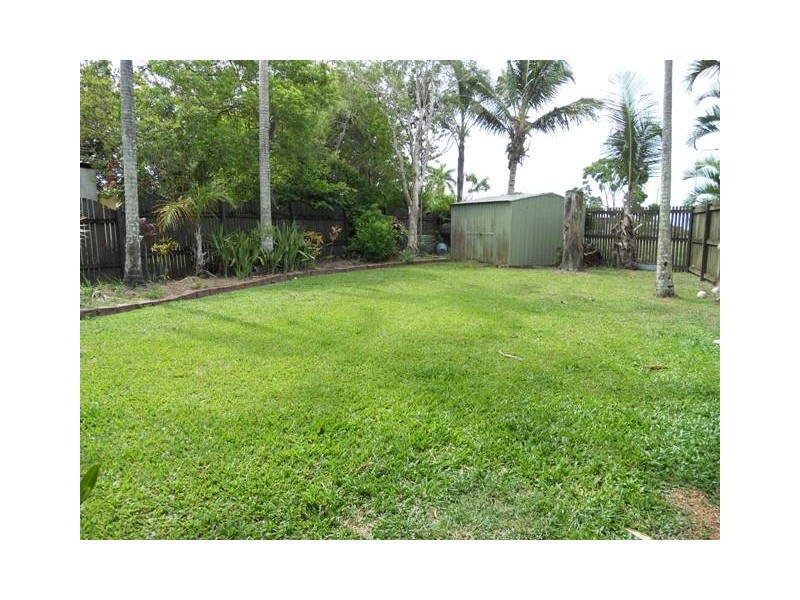 10 Jenvey Court, Bucasia QLD 4750