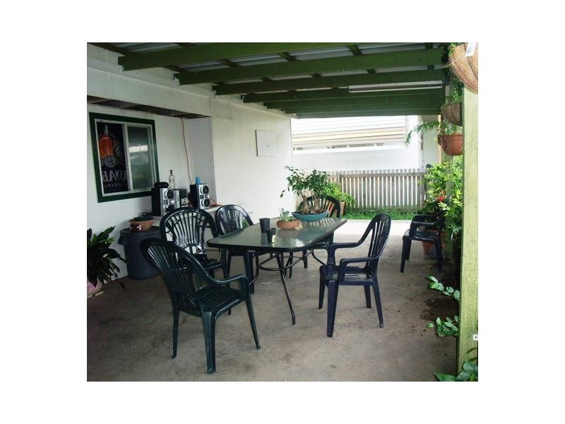 27 Eaglemount Road, Andergrove QLD 4740