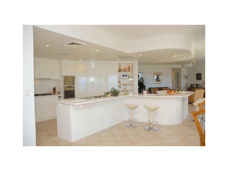 17 Sunrise Place, Blacks Beach QLD 4740