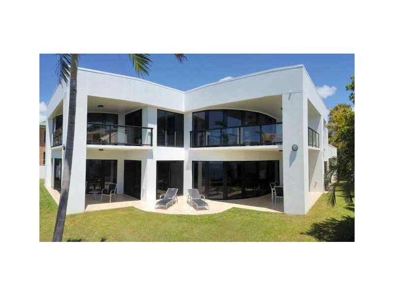17 Sunrise Place, Blacks Beach QLD 4740