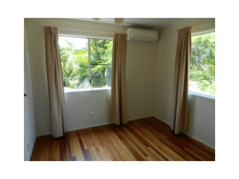 1 Edmonds Street, Bucasia QLD 4750