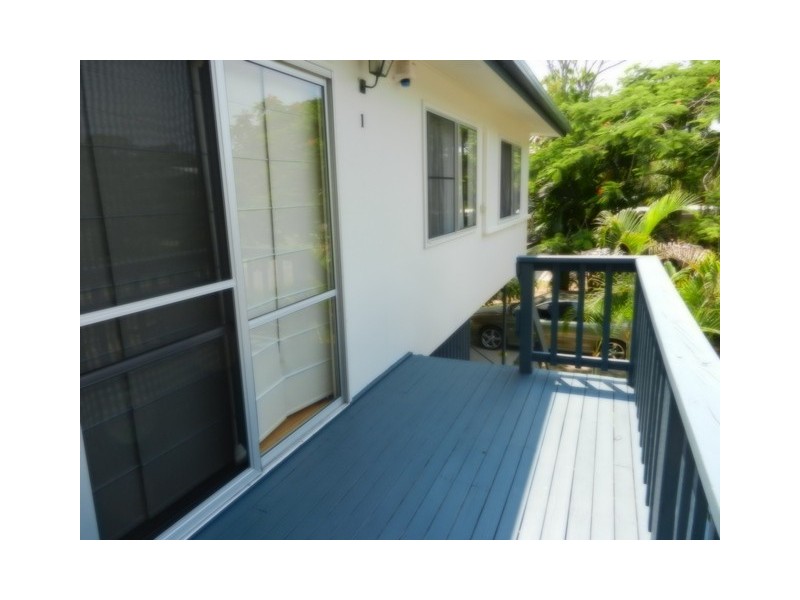 1 Edmonds Street, Bucasia QLD 4750