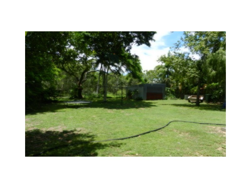 1 Edmonds Street, Bucasia QLD 4750