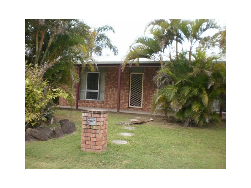 38 Cassia Street, Beaconsfield QLD 4740