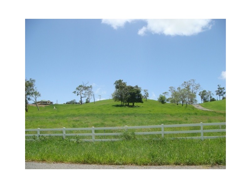 153 Fenech Avenue, Hay Point QLD 4740