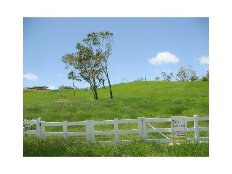 153 Fenech Avenue, Hay Point QLD 4740