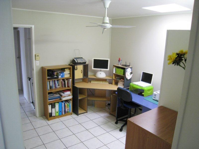 3 Holmes Drive, Beaconsfield QLD 4740