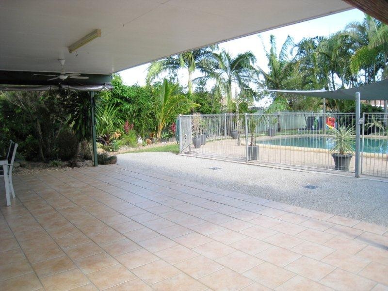 3 Holmes Drive, Beaconsfield QLD 4740