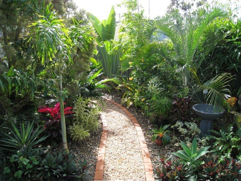 3 Holmes Drive, Beaconsfield QLD 4740