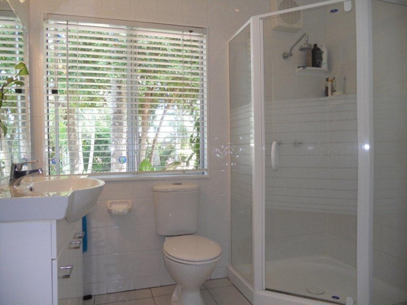 18 Harris Street, Beaconsfield QLD 4740